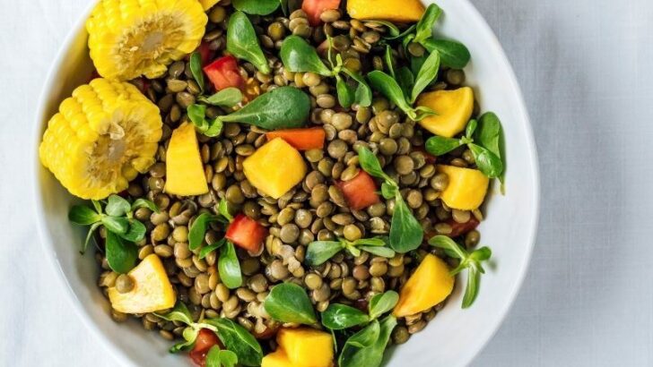 Mercimekli Semizotu Salatası Tarifi