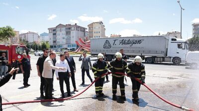 Nevşehir Belediyesi, Türkiye’nin Birinci Elektrikli Araç Yangınına Özel Söndürme Sistemi Geliştirdi