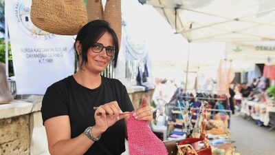 Osmangazi Belediyesi üreten bayanların yanında