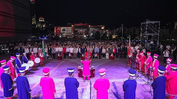 Türk Dünyası Şöleni’nde Harika Final
