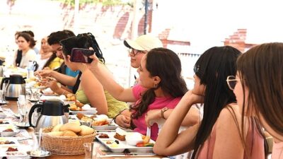 Yabancı öğrenciler toplumsal medya hesaplarında Osmangazi’yi tanıtacak