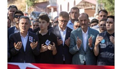 Yangının kahraman şehidi son seyahatine uğurlandı