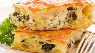 Yoğurtlu Börek Tarifi