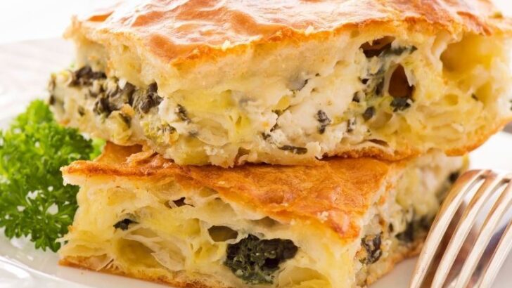 Yoğurtlu Börek Tarifi