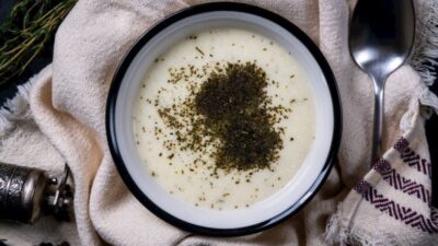 Yumurtasız Yayla Çorbası Tarifi