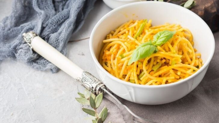 Zerdeçallı Spagetti Tarifi