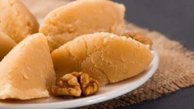 1 Bardak Unla 4 Kişilik Helva Tarifi
