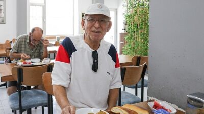 Buca’da “Askıda Yemek” uygulaması binlerce vatandaşa takviye oldu