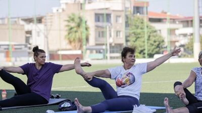 Bucalı bayanlardan yoga derslerine ağır ilgi