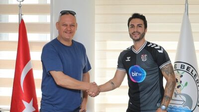 Burhaniyeli gol hükümdarı yuvaya döndü
