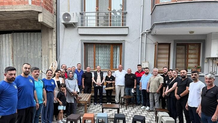 Büyükşehir’den Geyve’ye fidan dayanağı