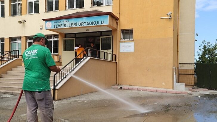 Canik Belediyesi Okulları Yeni Eğitim Yılına Hazırlıyor