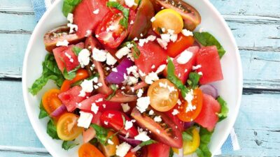 Domatesli Karpuzlu Yaz Salatası