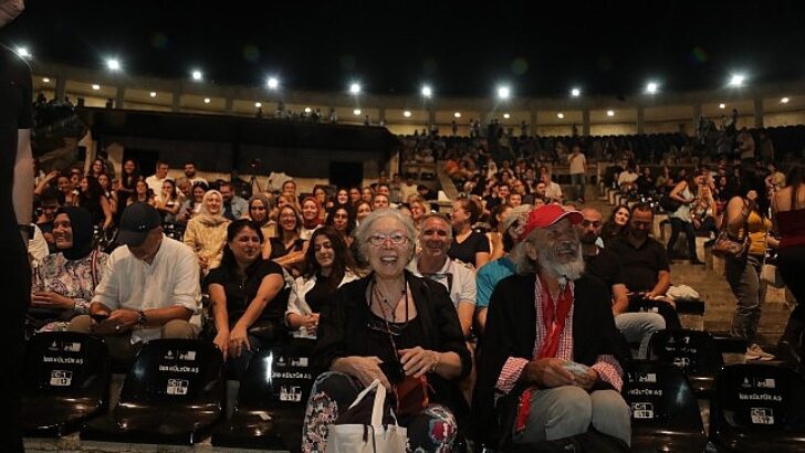 Dönemin Tezli İmali “Tartuffe” Açık Hava’da Seyirciyle Buluştu