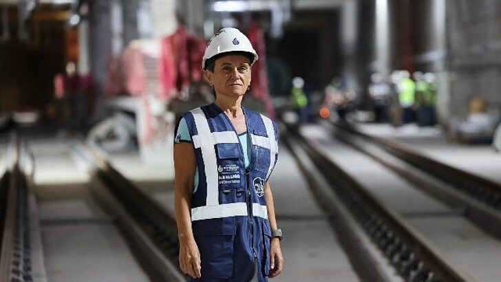 İBB Hem Metro Çizgileri Hem Metro Araçları Yapıyor