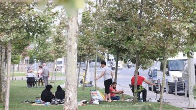 İBB’den Yeşil Alanlarda Sıkı Kontrol: Mangal, Semaver ve Nargile Yasak