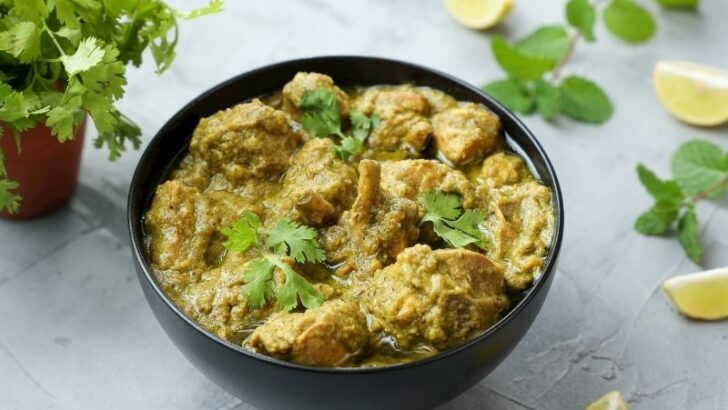 Ispanaklı Pesto Soslu Tavuk Tarifi