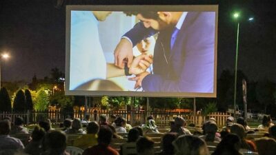 Kartepe’de Açık Hava Sinema Geceleri Ağır İlgi Görüyor
