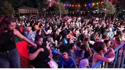 Keçiören’de Açık Hava Sinemalarına Ağır İlgi