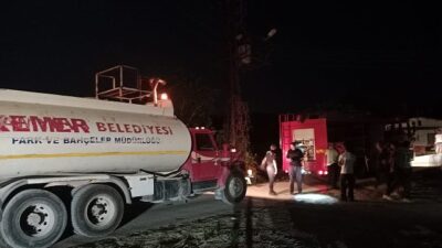 Kemer Belediye gruplarından trafo yangınına müdahale