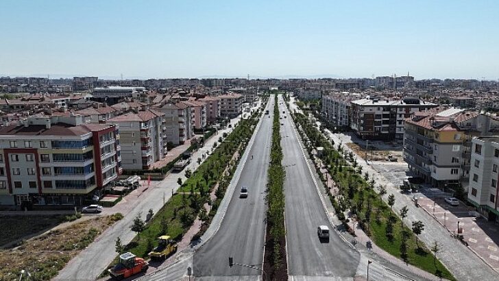 Konya Büyükşehir Ahmet Yesevi Caddesi ve Sakarya Kavşağı’nda Yol Kalitesini Yükseltti