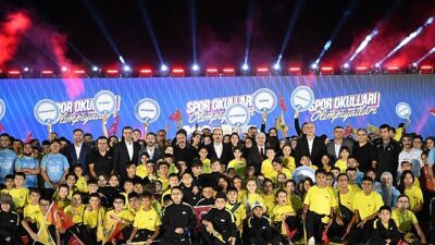Lider Altay “Spor Okulları Olimpiyatları”na Katılan Tüm Gençleri Tebrik Etti