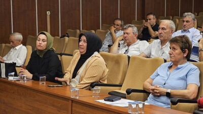 Lider Sezer Muhtarların Taleplerini Dinledi