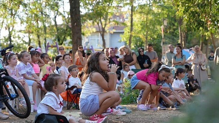 Maltepe’de çocuklara masal tadında tiyatro şöleni