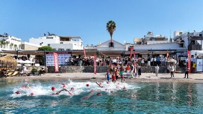 Memorial ve Yüzme Federasyonu Bodrum’da Sıhhate Kulaç Attı