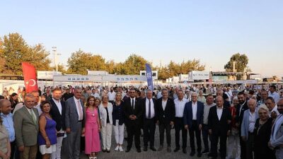 Ölmez Ağacın Gölgesinde Kitap: 7. Edremit Kitap Fuarı başladı
