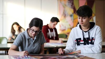 Ortaokul yıllarında toplumsal ve duygusal gelişim, en az akademik muvaffakiyet kadar dikkate alınmalı