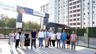 Rektör Budak, “Öğrencilerimize inançlı ve konforlu bir üniversite ömrü sunuyoruz”