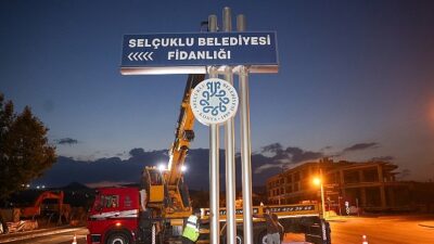 Selçuklu Belediyesi’nden kent estetiğine katkı sağlayacak uygulama: Belediye’ye ilişkin tüm totemler kaldırılıyor