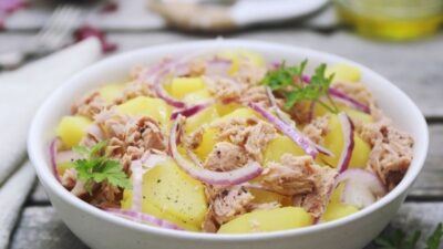 Ton Balıklı Patates Salatası Tarifi