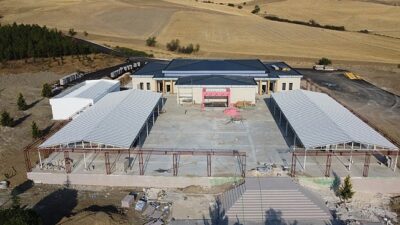 15 Yeni Yapıta Görkemli Açılış