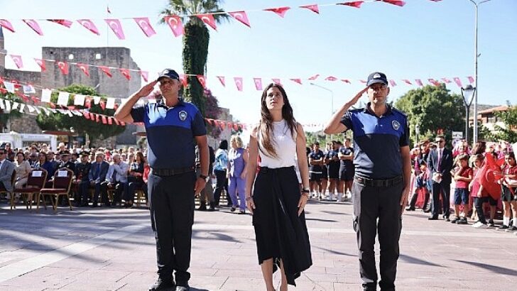 Alaçatı ve Çeşme’nin Kurtuluşu 103. yılında coşkuyla kutlandı