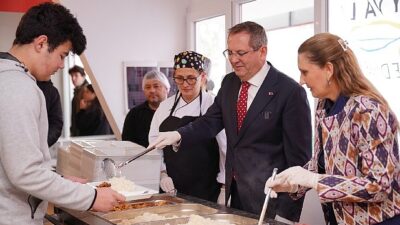 Ayvalık’ta Öğrenci Kent Lokantası 15 Eylül Pazartesi Günü Hizmet Vermeye Başlıyor…