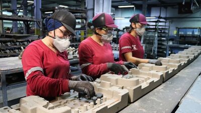 Bayan İstihdamı Türk Endüstrinin Geleceğini Şekillendiriyor