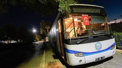 Belediye Sokağı’nda eğlenceli ve nostaljik seyahat