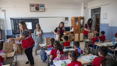 Bornova Belediyesi’nden Öğrencilere Birinci Gün Dayanağı