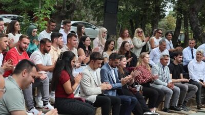 Büyükakın, soydaş gençlerle buluştu