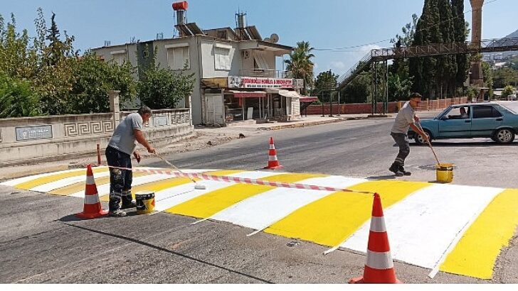 Büyükşehir’den Finike Dağbağ Mahallesi’ne asfalt