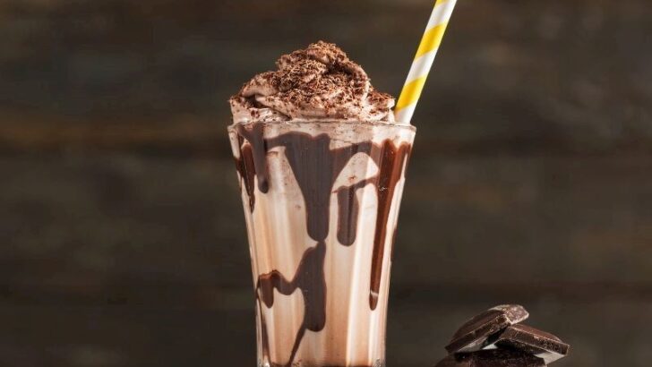 Çikolatalı Milkshake Tarifi