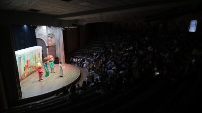 Damla’nın Dolabı Çocuk Tiyatrosu Nevşehir’de Sahneleniyor