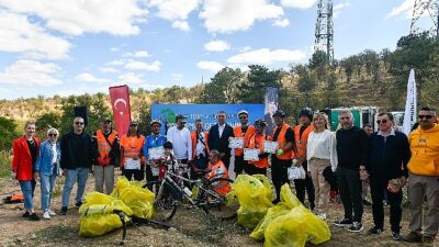 Dünya Paklık Günü’nde pak etrafa dikkat çekildi