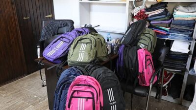 Edremit Belediyesi’nden 400 öğrenciye yeni eğitim yılıdesteği