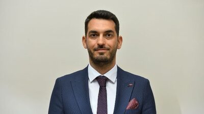 Efir, turizm dalını ve Kemer tanıtımını kıymetlendirdi