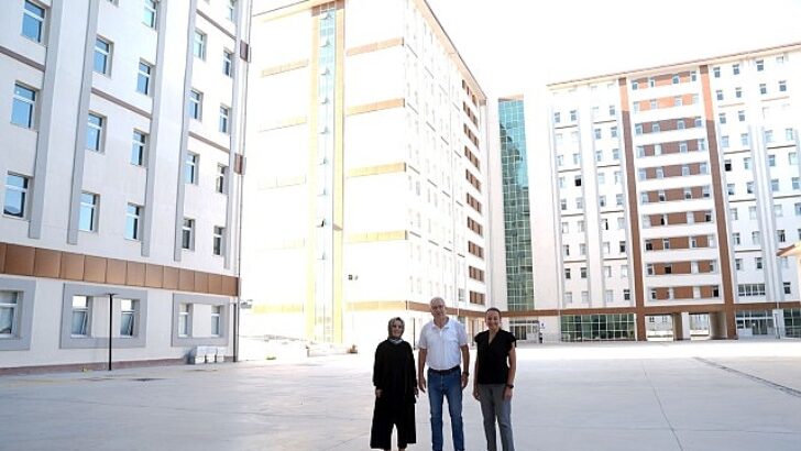 EÜ yerleşkesinde 14 bin kişilik çağdaş öğrenci yurdu öğrencilere konut konforu sunuyor