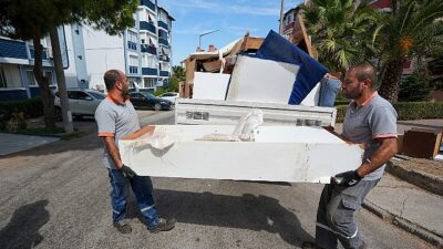 Gaziemir Belediyesi’nden mobilya atıklarına kalıcı tahlil