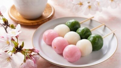 Hanami Dango Tarifi